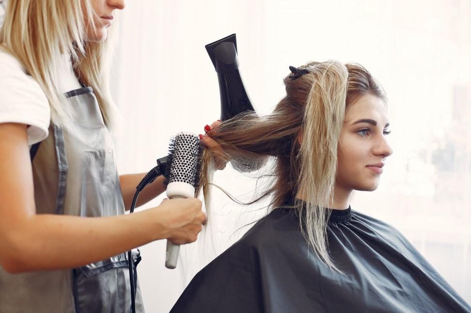 Daily Habits to Boost Hair Growth Naturally